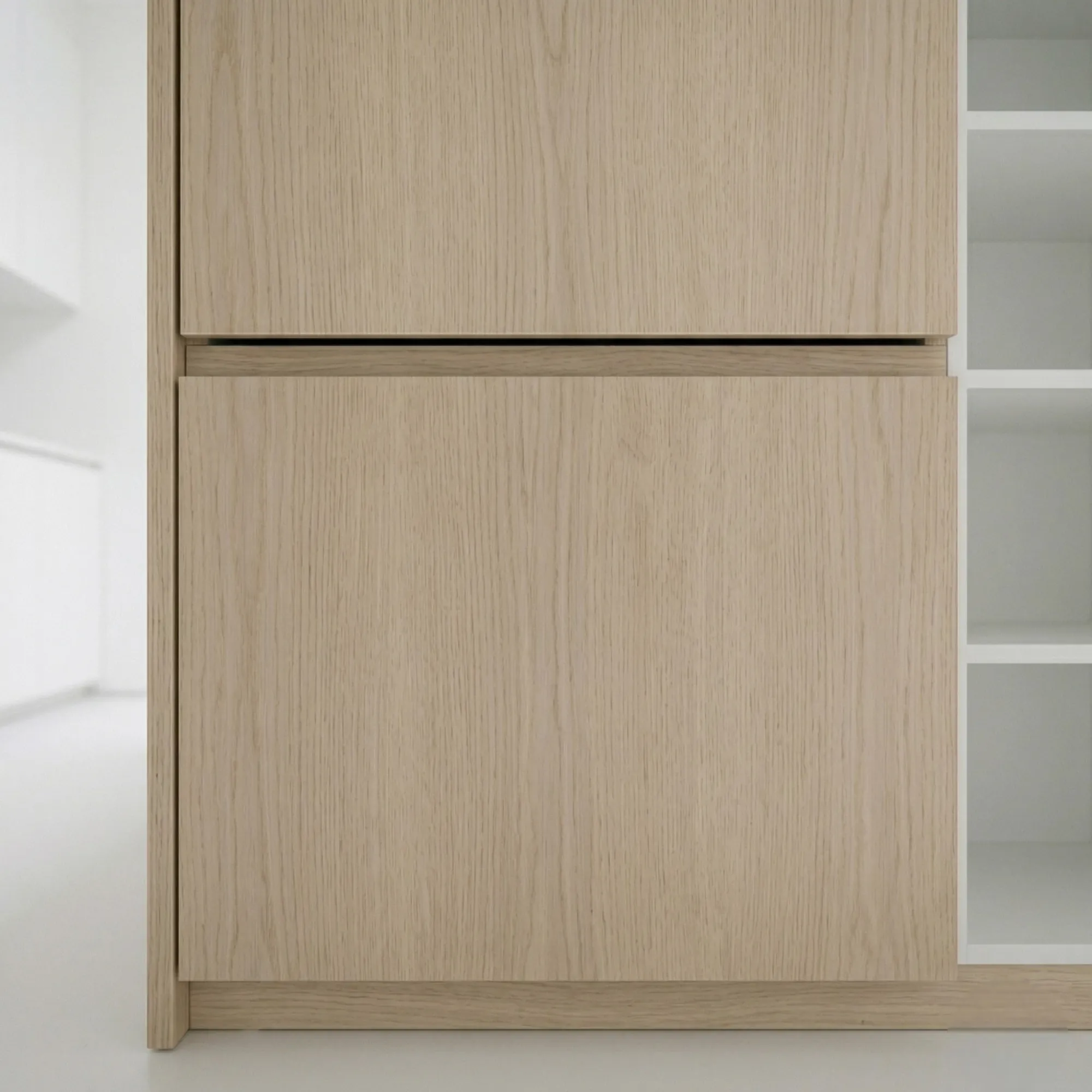 Gallery Closet Hover